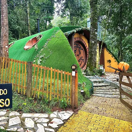 Vila Mágica Pousada-3